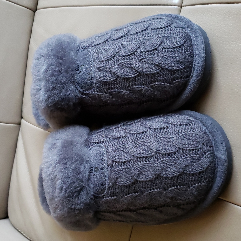 Bearpaw brand new with tags womens slippers sheepskin gray color